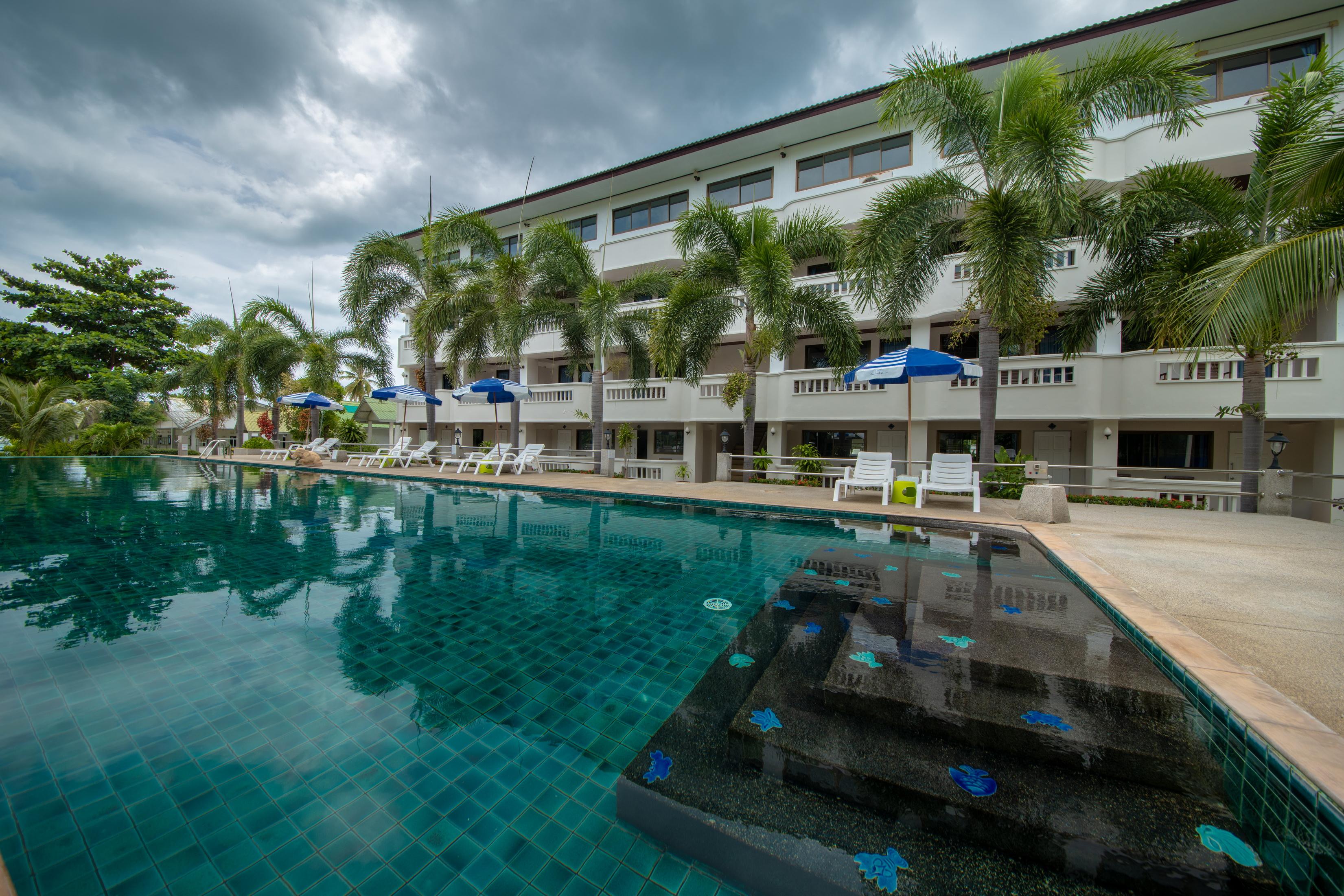 Bay Beach Resort Choeng Mon Extérieur photo