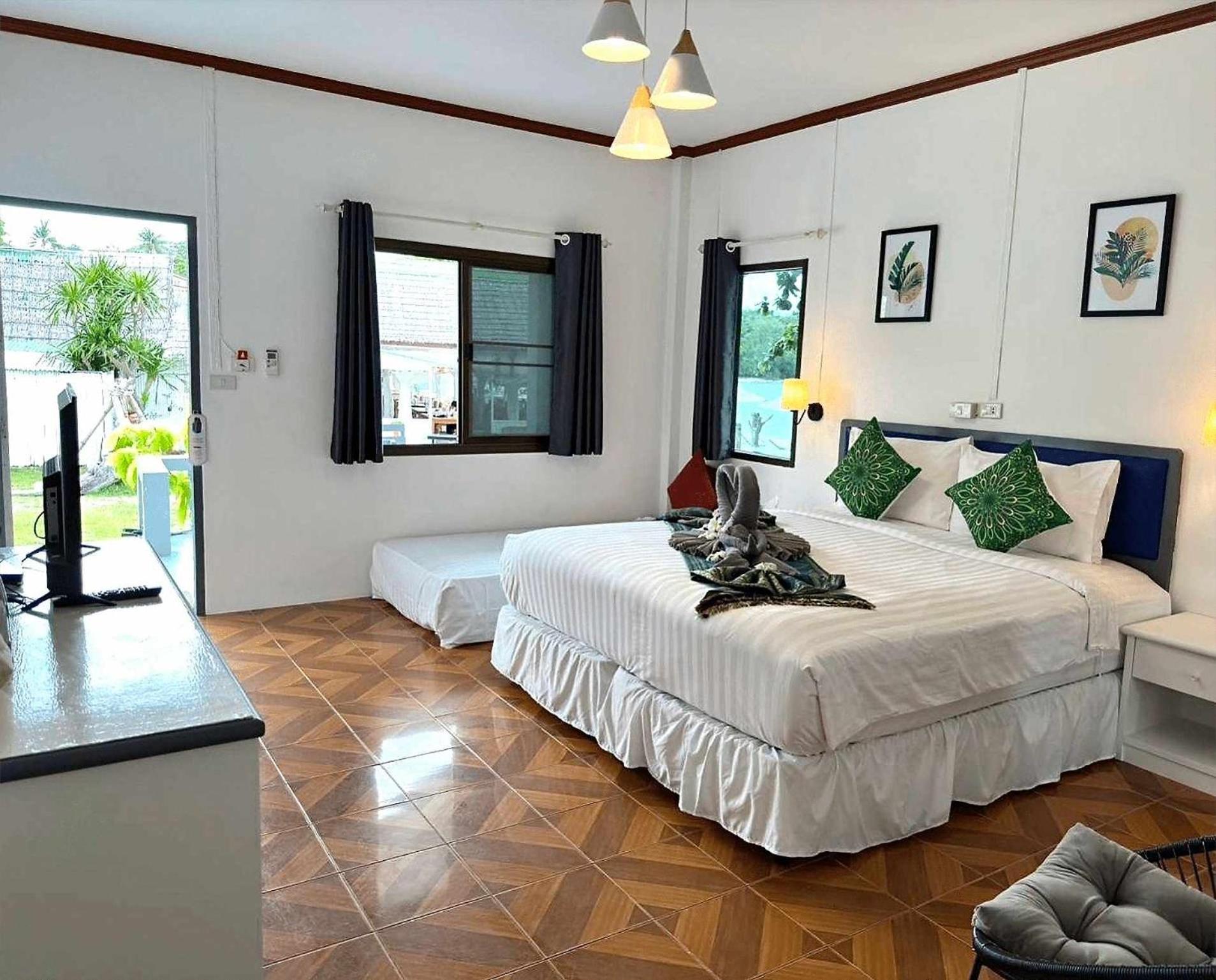Bay Beach Resort Choeng Mon Extérieur photo